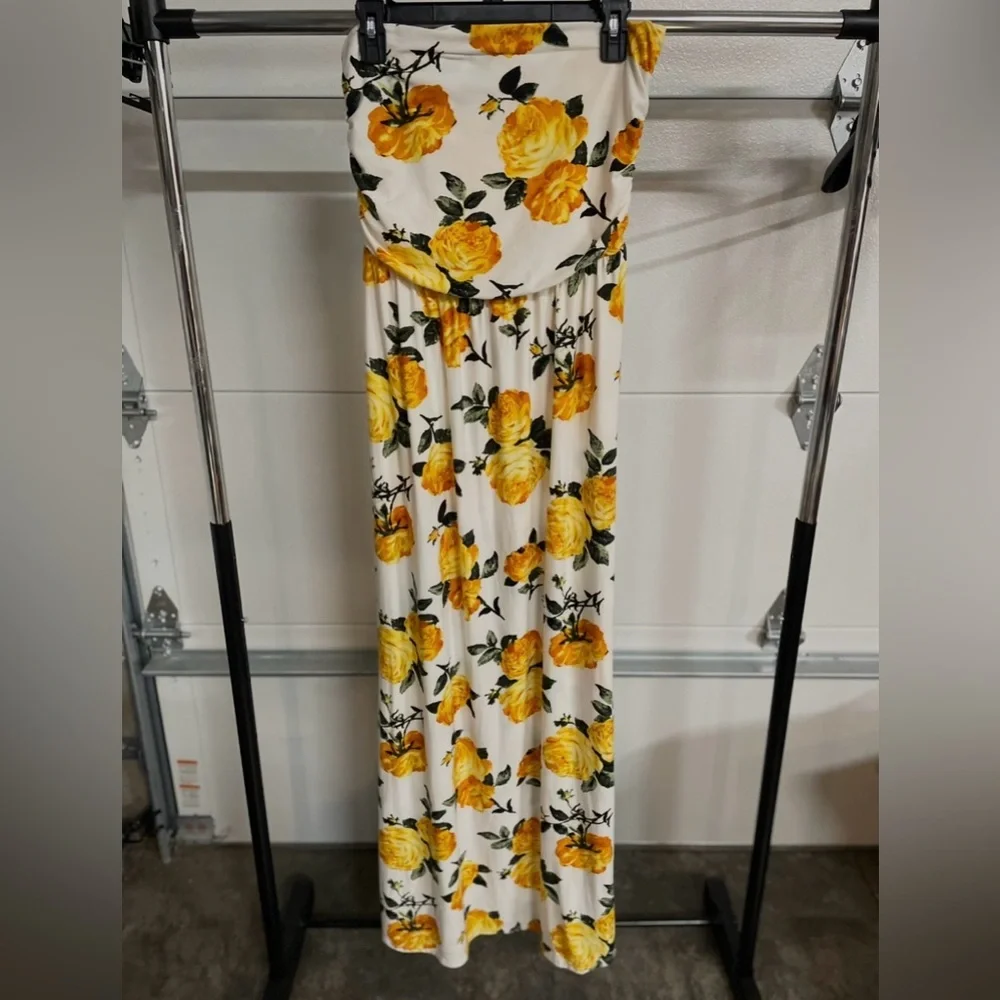 Women’s Yellow Floral Maxi Dress - Picture 1 of 2